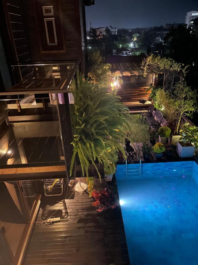 Penton45 - Luxury Penthouse Apartment Negombo Exterior photo